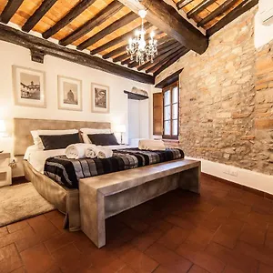 Accogliente Sulle Colline Toscane Appartamento